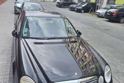 Mercedes-Benz 200 281.735 km 3.390 &euro; Frankfurt am Main 63026