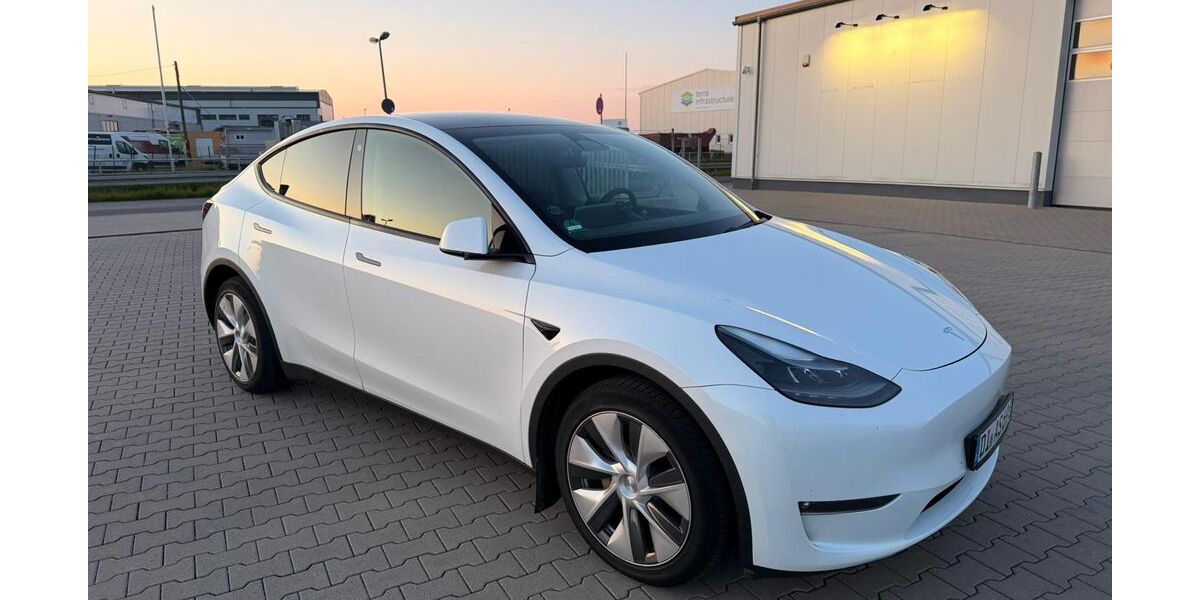 Tesla Model Y 136.000 km 32.800 &euro; Dieburg 64807