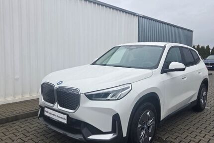 BMW iX1 36.999 km 31.977 &euro; Rödermark 63322