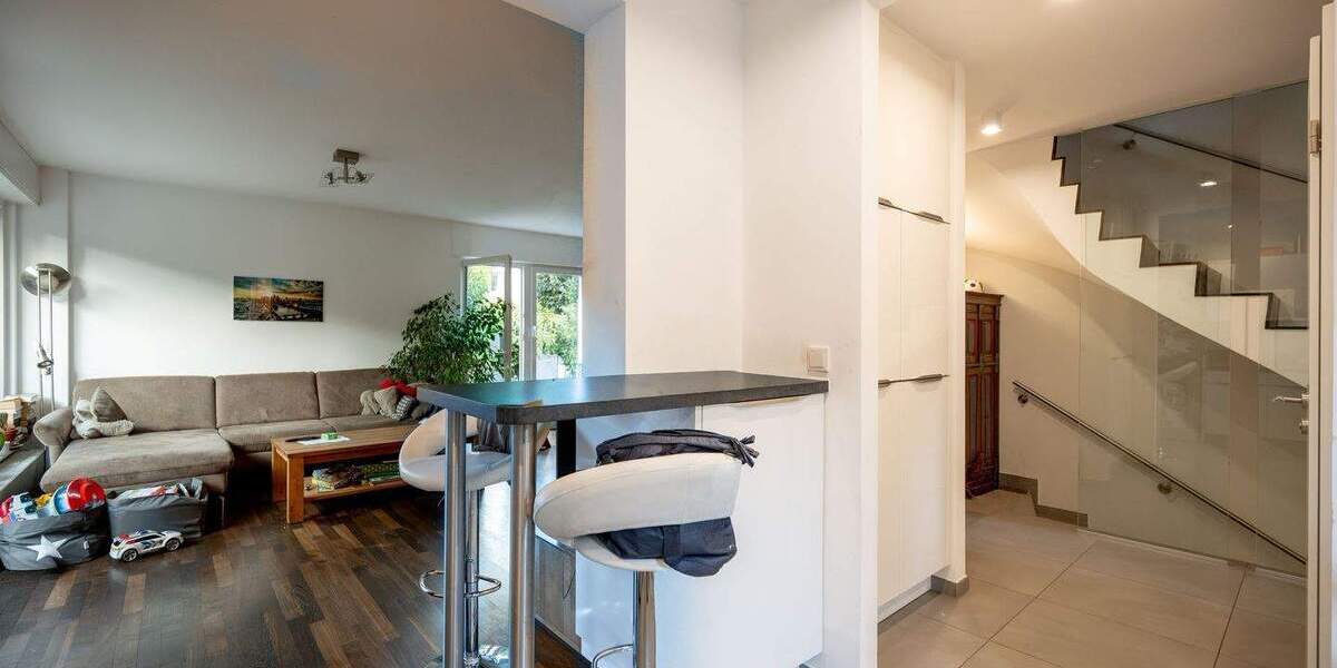 Reihenendhaus Frankfurt am Main Eschersheim - 4 Zimmer, 126 m&sup2;, 1.030.000&euro; | Angebot:25661959