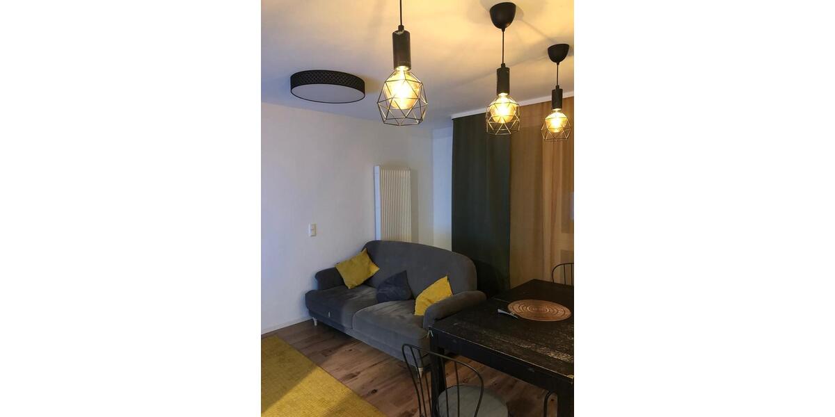Etagenwohnung Frankfurt am Main Ostend - 3.5 Zimmer, 67 m&sup2;, 1.800&euro; | Angebot:24119337
