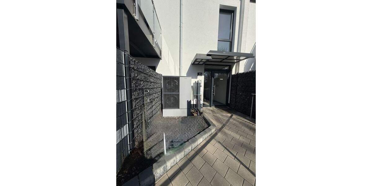 Etagenwohnung Gelnhausen - 2 Zimmer, 80 m&sup2;, 1.000&euro; | Angebot:25685347