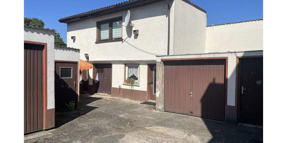 Doppelhaushälfte Frankfurt Harheim - 7 Zimmer, 170 m&sup2;, 600.000&euro; | Angebot:25820766