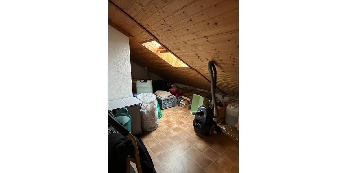 Dachgeschoßwohnung Neu-Isenburg Isenburg - 1 Zimmer, 52 m&sup2;, 700&euro; | Angebot:25975686