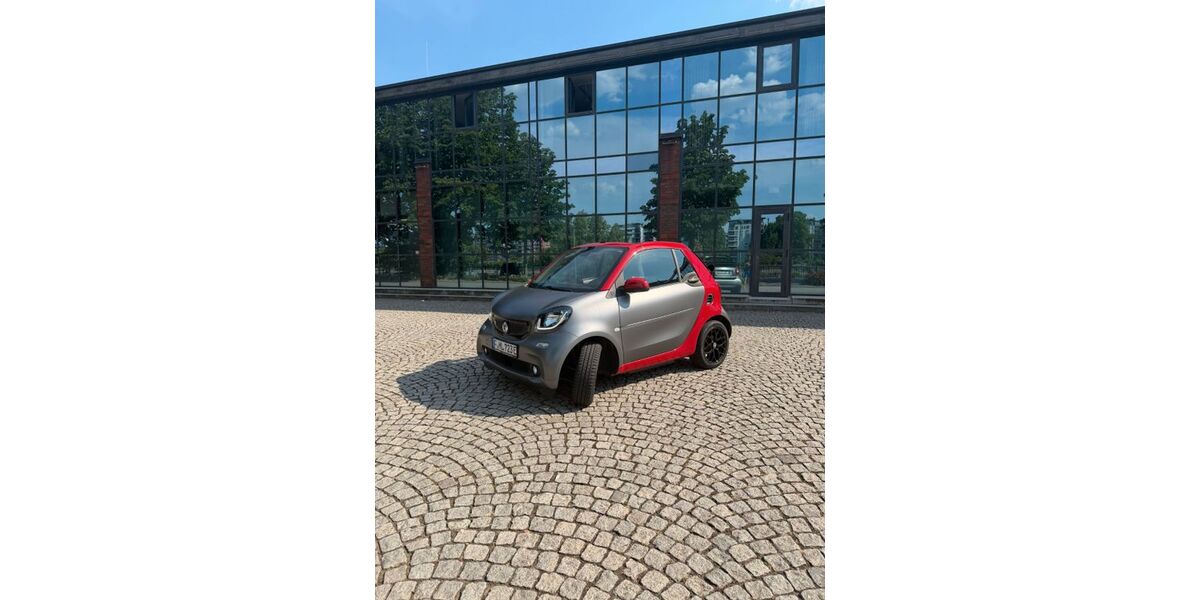Smart ForTwo 29.000 km 9.500 &euro; Frankfurt am Main 60596