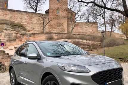 Ford Kuga 72.512 km 22.999 &euro; Dreieich 63303