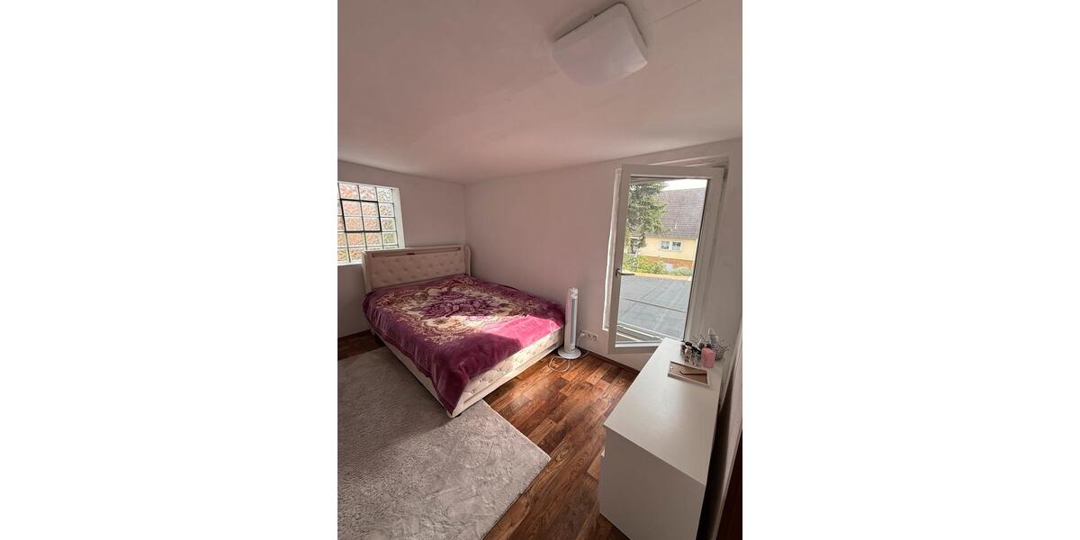 Etagenwohnung Bruchköbel - 3 Zimmer, 65 m&sup2;, 700&euro; | Angebot:27626726