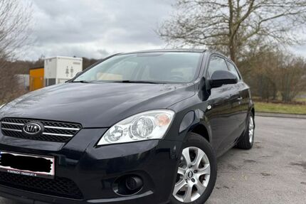 Kia Andere 155.600 km 3.000 &euro; Groß-zimmern 64846