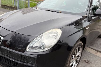 Alfa Romeo Giulietta 164.000 km 2.900 &euro; Dietzenbach 63128
