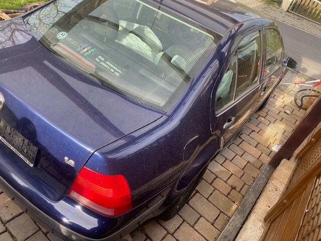 VW Bora 163.382 km 3.000 &euro; Altenstadt 63674