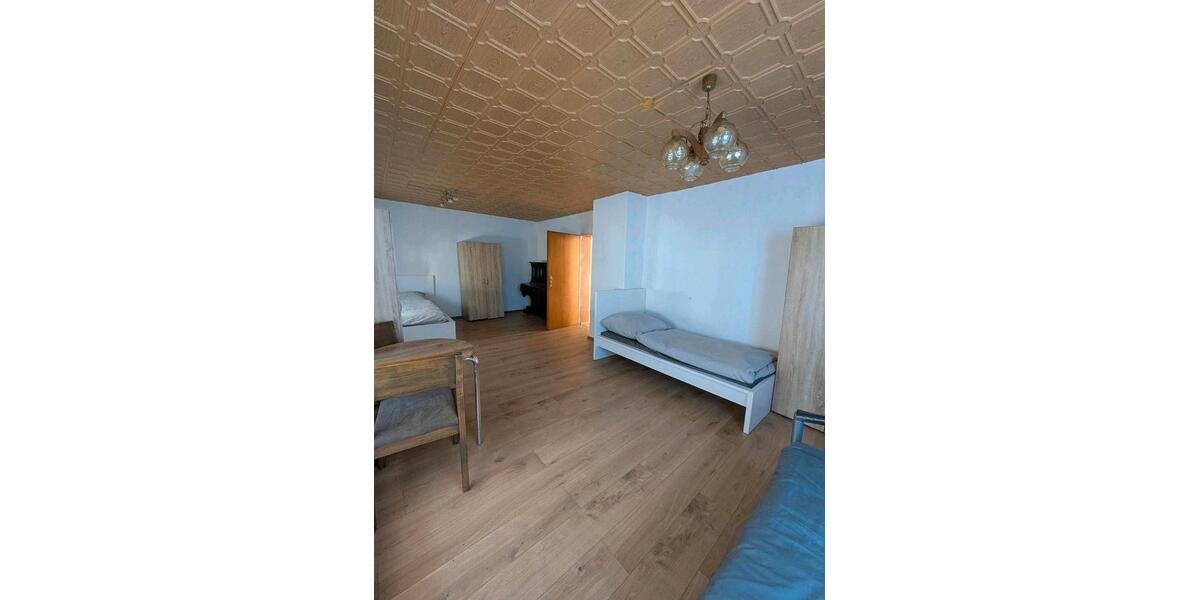 Einfamilienhaus Reichelsheim (Wetterau) - 7 Zimmer, 280 m&sup2;, 1.480&euro; | Angebot:27699145