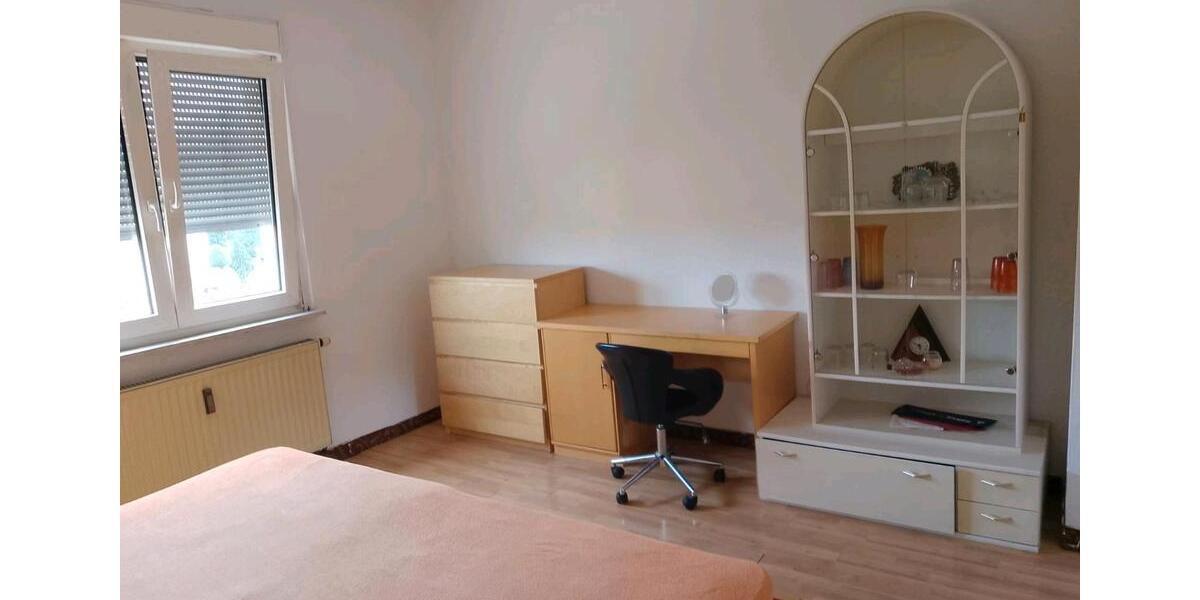 Etagenwohnung Offenbach am Main Bieberer Berg - 3 Zimmer, 80 m&sup2;, 650&euro; | Angebot:26029539