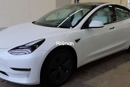 Tesla Model 3 64.221 km 27.537 &euro; Eschborn 65760