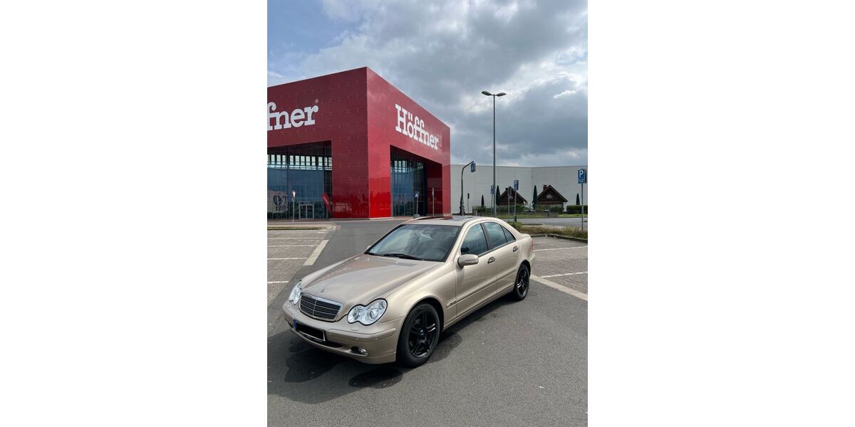 Mercedes-Benz C 180 198.000 km 3.999 &euro; Gründau 63584