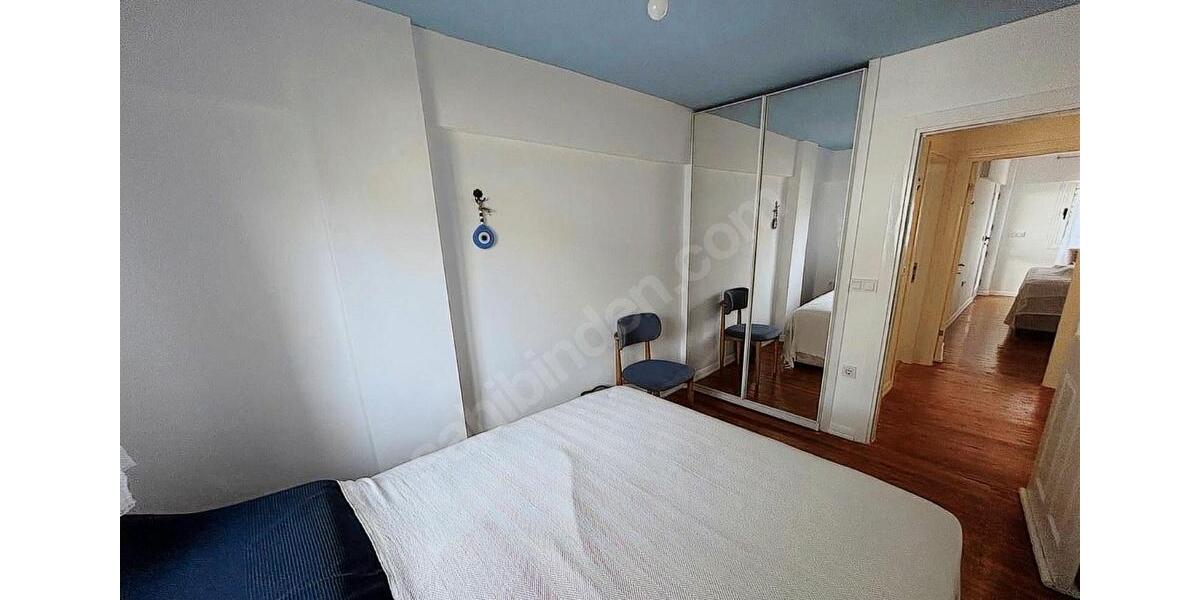 Villa Frankfurt am Main Innenstadt - 4 Zimmer, 120 m&sup2;, 400.000&euro; | Angebot:26619728