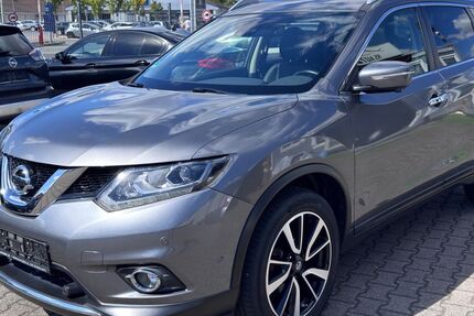 Nissan X-Trail 120.600 km 10.990 &euro; Kelsterbach 65451