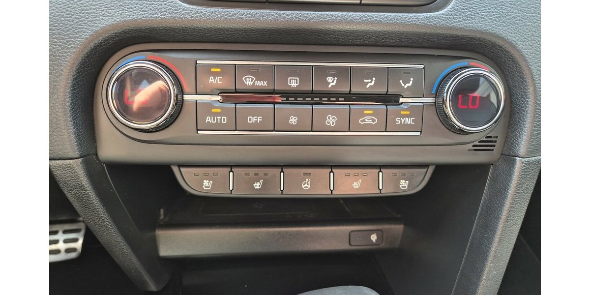 Kia XCeed Platinum Ed.,Kamera,carplay,Pano,Sitzhzg,PDC 80.745 km 17.890 &euro; Rodgau 63110