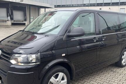 VW T5 Multivan 272.000 km 11.990 &euro; Frankfurt am Main 65933