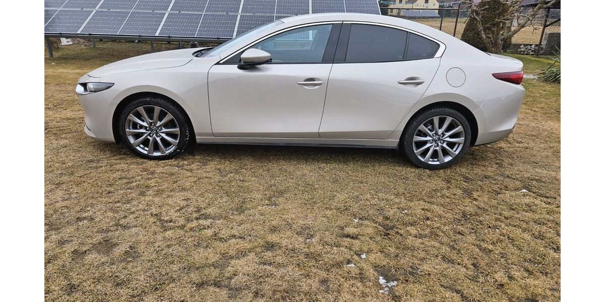 Mazda 3 3.550 km 27.300 &euro; Neuberg 63543