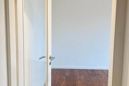 Wohnung Frankfurt am Main Mitte-West - 1 Zimmer, 28 m&sup2;, 830&euro; | Angebot:26006059