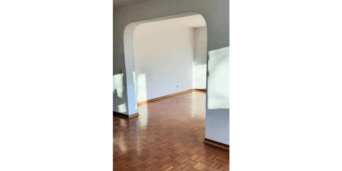 Etagenwohnung Bad Nauheim - 2.5 Zimmer, 70 m&sup2;, 330.000&euro; | Angebot:26986734