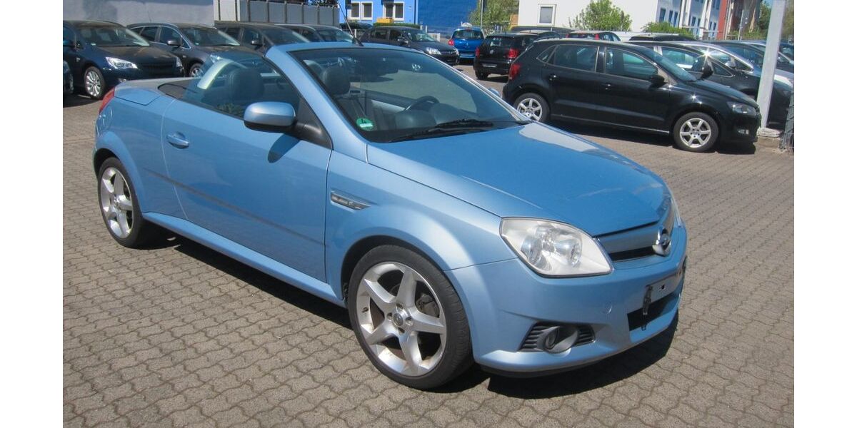Opel Tigra 135.853 km 1.500 &euro; Aschaffenburg 63741