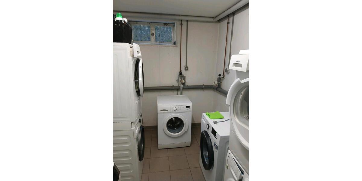 Dachgeschoßwohnung Hanau Groß-Steinheim - 3 Zimmer, 74 m&sup2;, 289.000&euro; | Angebot:24702772