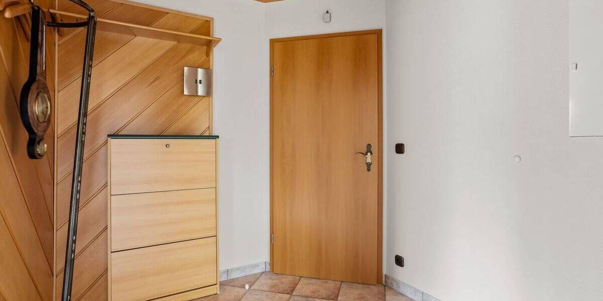Mehrfamilienhaus, Wohnhaus Gelnhausen Höchst - 6 Zimmer, 219 m&sup2;, 395.000&euro; | Angebot:25742091