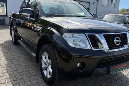 Nissan Navara 154.387 km 15.878 &euro; Rödermark 63322