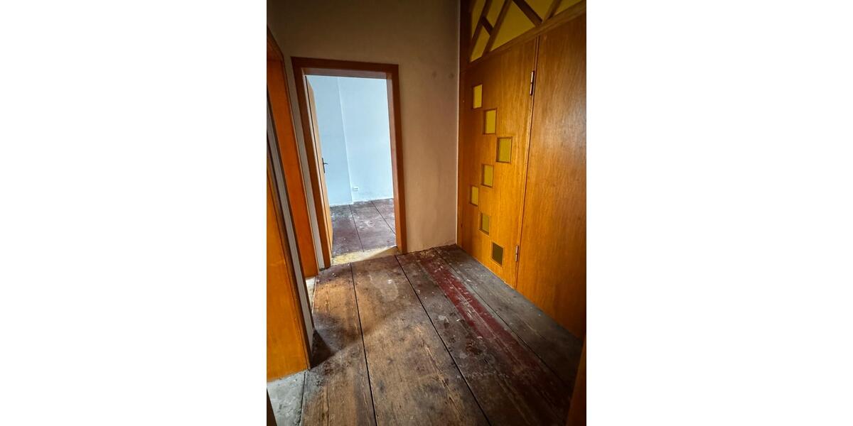 Etagenwohnung Frankfurt am Main Nied - 3 Zimmer, 75 m&sup2;, 800&euro; | Angebot:25933537