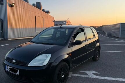Ford Fiesta 235.000 km 949 &euro; Frankfurt am Main 65933