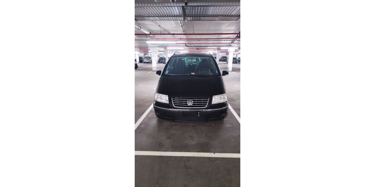 VW Sharan 328.000 km 2.500 &euro; Frankfurt am Main 60486