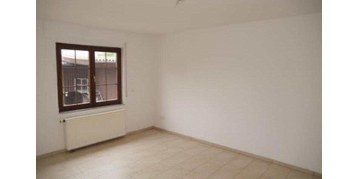 Erdgeschoßwohnung Glauburg - 2 Zimmer, 72 m&sup2;, 700&euro; | Angebot:25396555