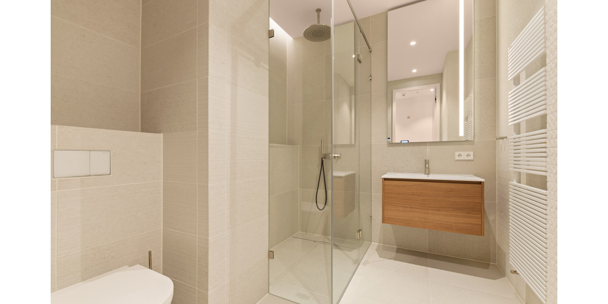 Etagenwohnung Frankfurt am Main Innenstadt - 2 Zimmer, 56 m&sup2;, 1.900&euro; | Angebot:25737610