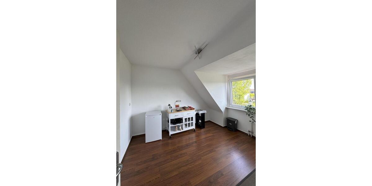 Dachgeschoßwohnung Hanau - 2 Zimmer, 50 m&sup2;, 500&euro; | Angebot:26372964