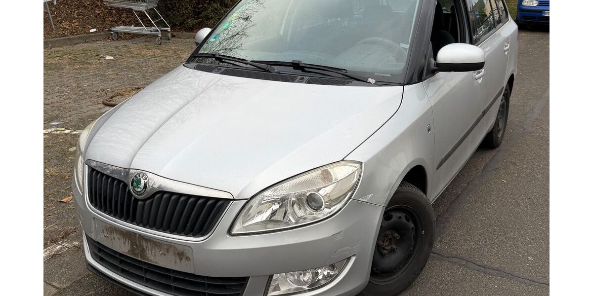Skoda Fabia 215.000 km 1.399 &euro; Frankfurt am Main 65933