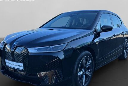 BMW iX 23.800 km 41.510 &euro; Hösbach 63768