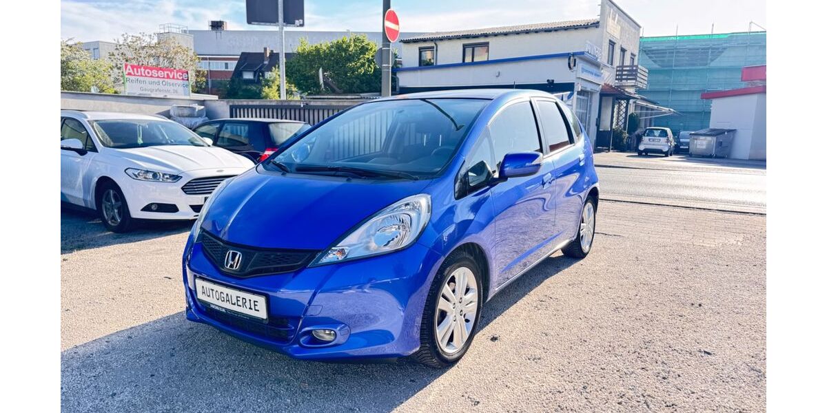 Honda Jazz 100.000 km 8.900 &euro; Frankfurt am Main 60489