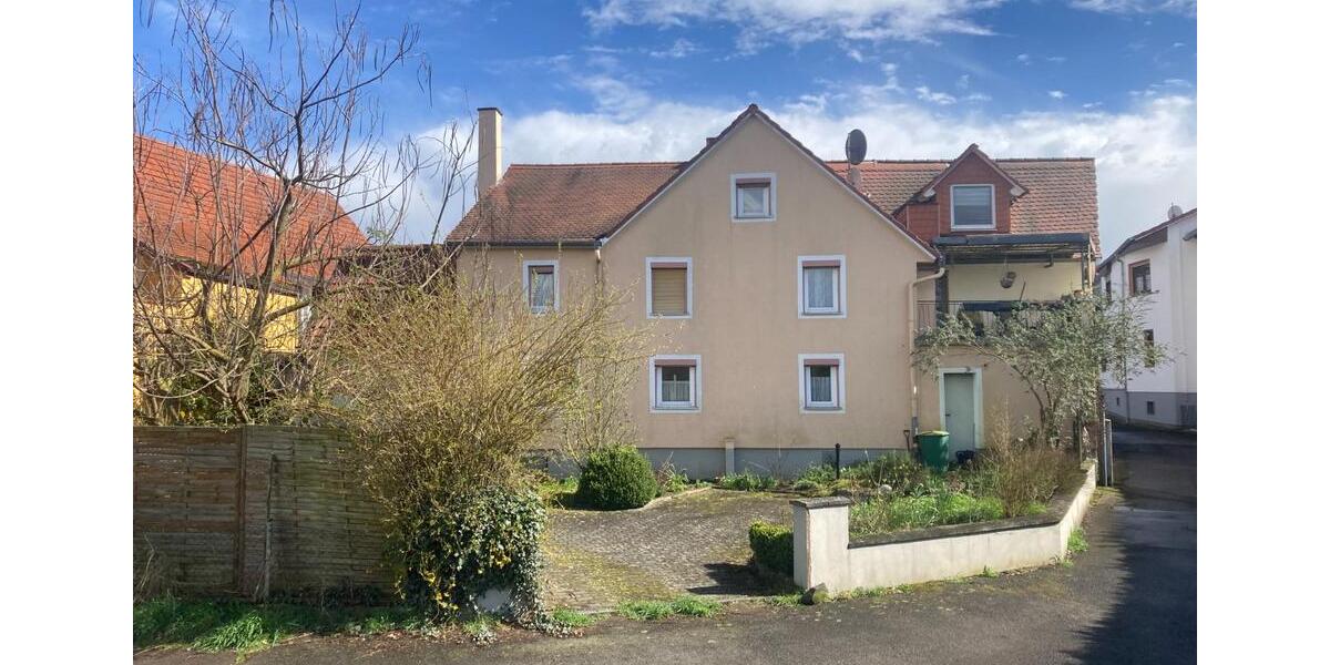 Mehrfamilienhaus, Wohnhaus Ortenberg - 9 Zimmer, 195 m&sup2;, 249.500&euro; | Angebot:25103281
