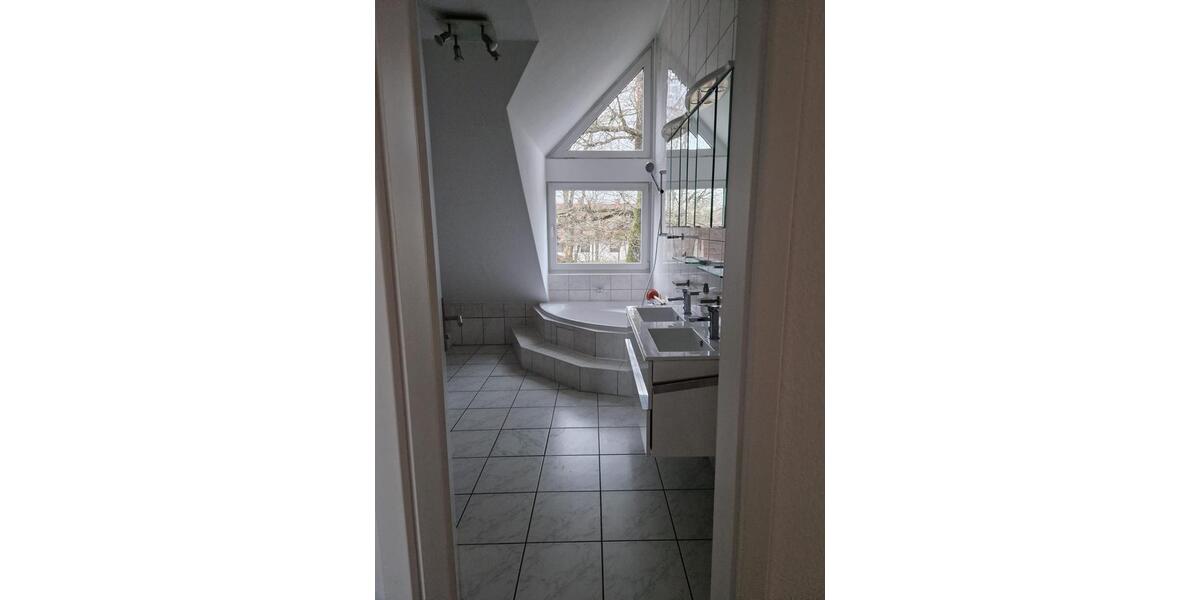 Maisonettenwohnung Altenstadt - 4 Zimmer, 120 m&sup2;, 1.200&euro; | Angebot:25104461