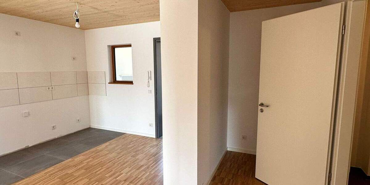 Etagenwohnung Frankfurt am Main Gallus - 1 Zimmer, 64 m&sup2;, 1.310&euro; | Angebot:25691005