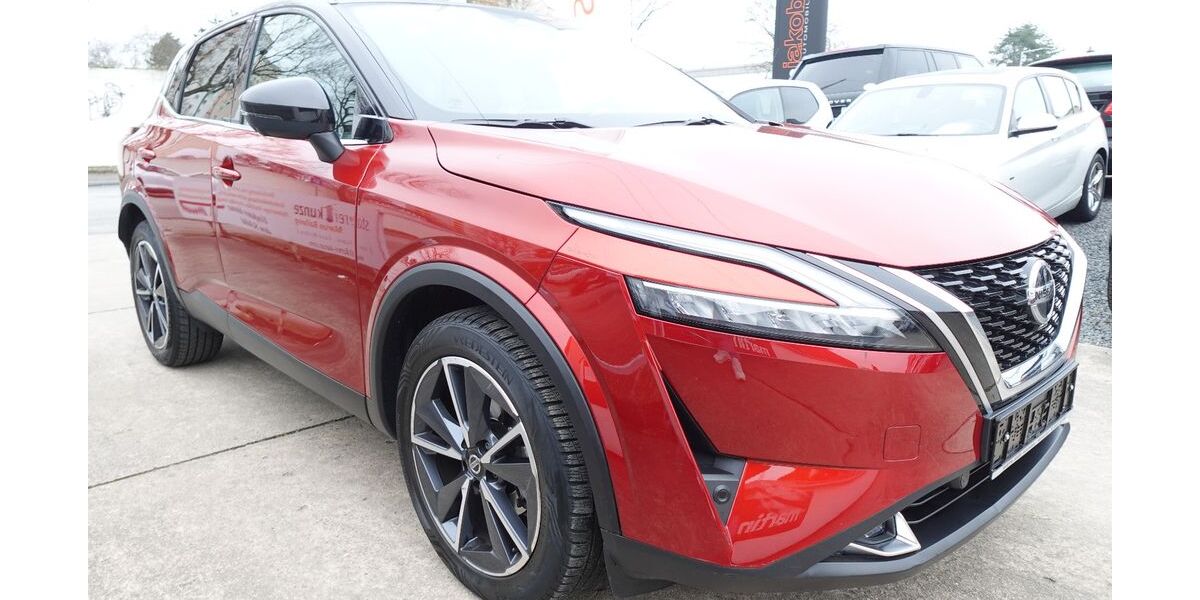 Nissan Qashqai 28.000 km 21.490 &euro; Mainaschaff 63814