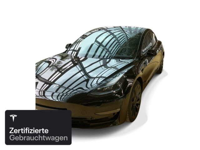 Tesla Model 3 82.645 km 32.100 &euro; Hanau 63457