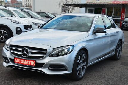 Mercedes-Benz C 180 98.000 km 17.900 &euro; Frankfurt am Main 60388
