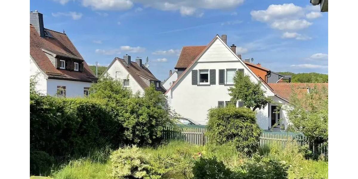 Etagenwohnung Friedrichsdorf Dillingen - 4 Zimmer, 111 m&sup2;, 1.750&euro; | Angebot:26627087