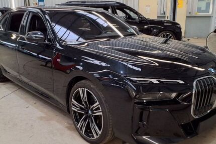 BMW 740 7.681 km 94.770 &euro; Bad Homburg 61352