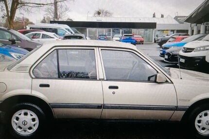 Opel Ascona 77.000 km 3.000 &euro; friedrichsdorf 61381