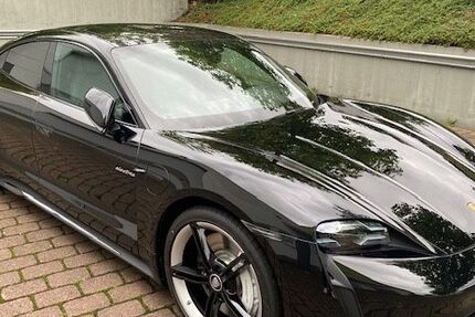 Porsche Taycan 100 km 99.900 &euro; Hoesbach 63768