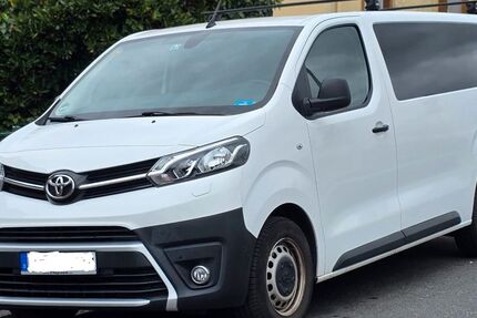 Toyota Proace (Verso) 97.700 km 14.990 &euro; Kelsterbach 65451