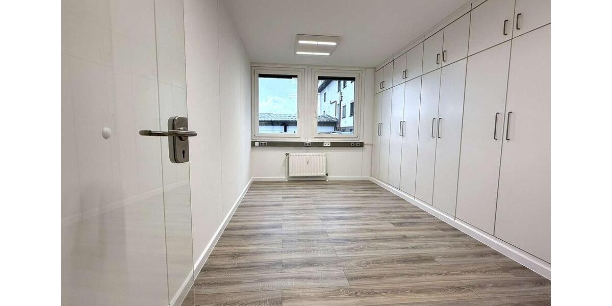 Gewerbeobjekt Friedrichsdorf - 1.260&euro; | Angebot:25802276